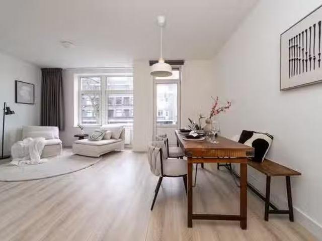 Appartement te koop in Oud-Mathenesse, Rotterdam