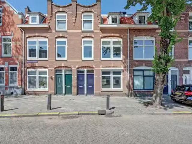 Appartement te koop in Oud-Mathenesse, Rotterdam