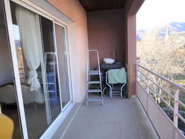 Appartement vente à Largentière, Les Vans