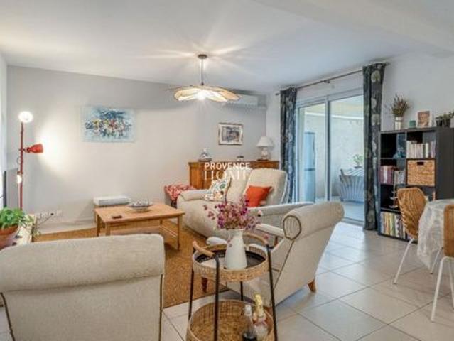 Appartement vente à Apt, Oppède