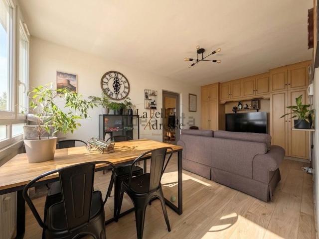 Appartement vente à La Bourgogne, Tourcoing
