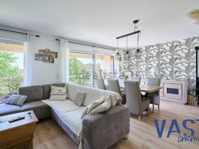 Appartement vente à La Bourgogne, Tourcoing