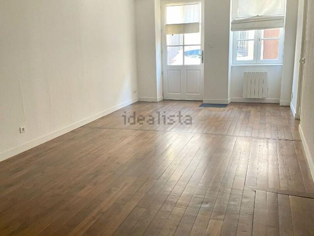 Appartement location à Quartier de la Madeleine, Tournus