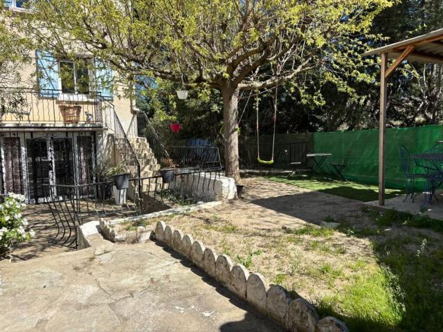 Appartement vente à Lotissement Clos Siméon, Trets