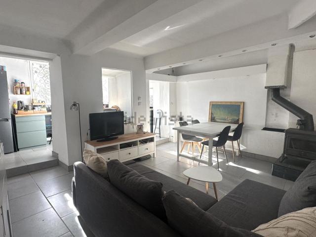 Appartement vente à Lotissement La Gardière, Trets
