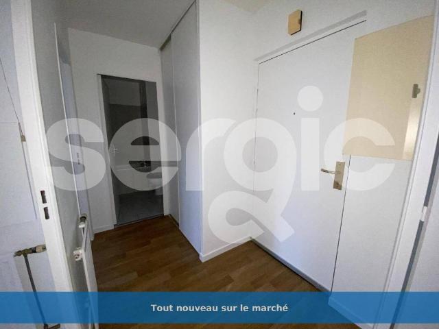 Appartement location à Les Chênes, Cergy