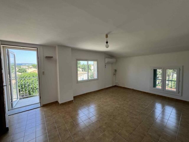 Appartement location à Sainte-Cécile-les-Vignes, Vaucluse