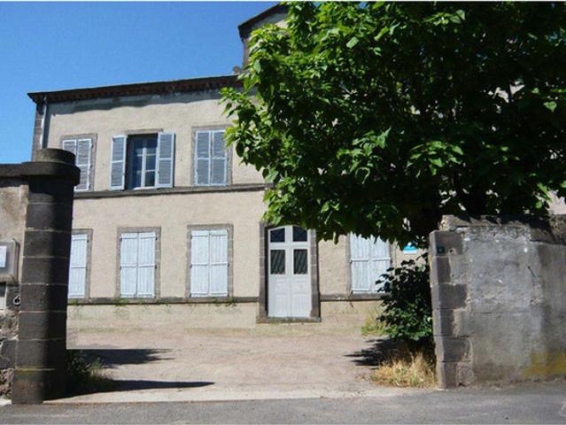Appartement location à Issoire, Neschers