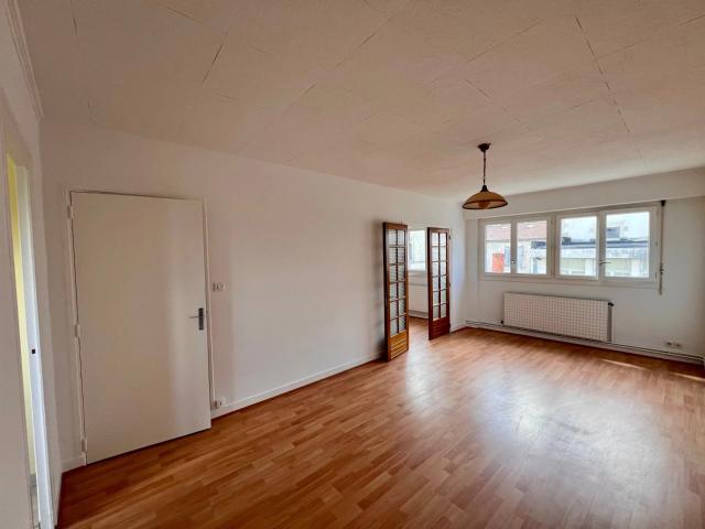 Appartement location à Saintes