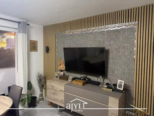 Appartement vente à Carpentras, Mazan