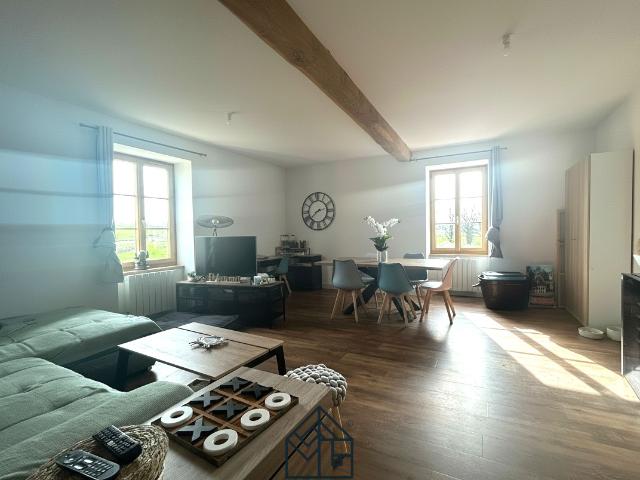 Appartement location à Les Franchises, Perreux