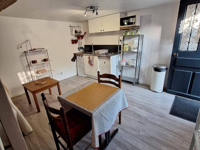 Appartement location à Dixmont, Yonne