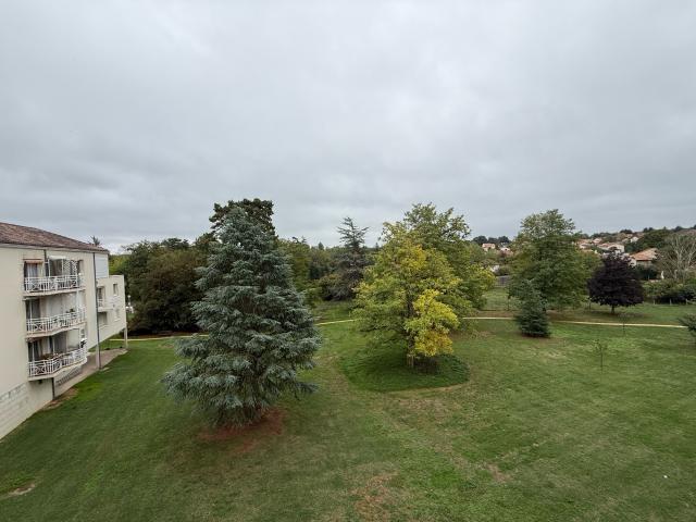 Appartement vente à Saint-Benoît, Vienne