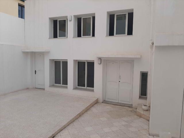 Bureau location à Douz