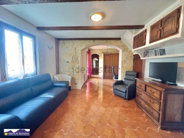 Appartement vente à Saint-Jean la Rivière, Utelle
