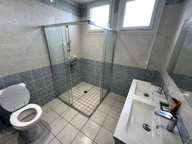 Appartement location à Les Jardins de la Tour, Uzos
