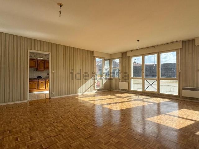Appartement vente à Faubourg de Paris, Valenciennes