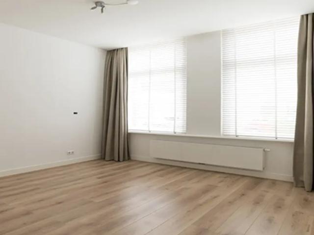Appartement te huur in Zuid, Amsterdam