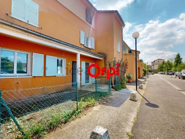Appartement vente à Cité TASE, Vaulx-en-Velin