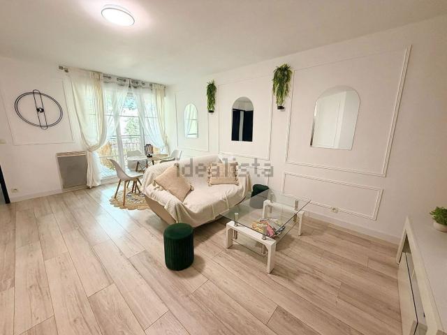 Appartement vente à Les Terres Noires, Vauréal