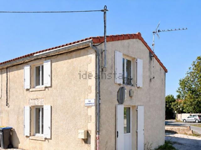 Appartement vente à Le Moulin, Vérines