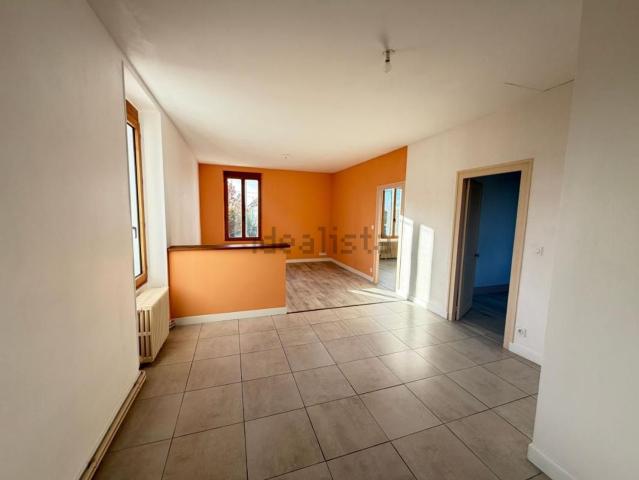 Appartement location à La Cave, Vierzon