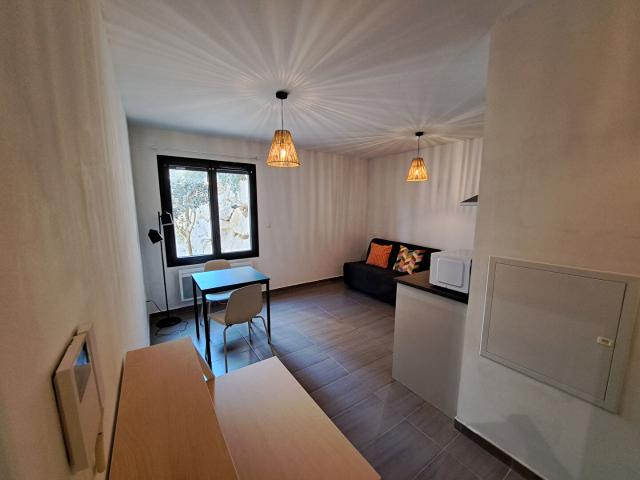 Appartement location à Les Hauts de Villeneuve, Villeneuve-lès-Avignon