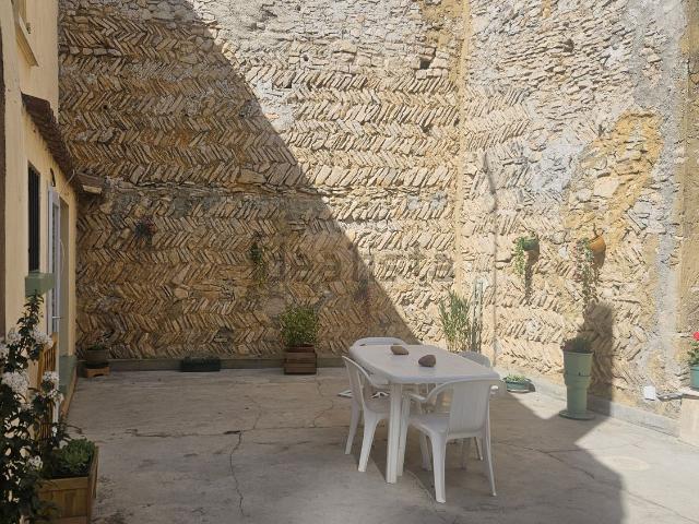 Appartement vente à Villes-sur-Auzon, Vaucluse