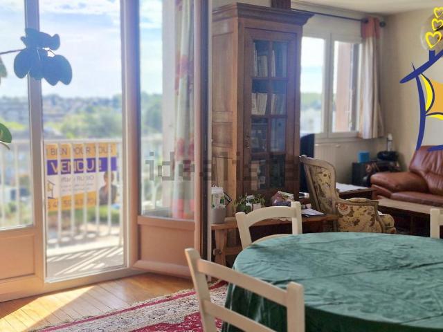 Appartement vente à Quartier des Coteaux de l'Orge, Viry-Châtillon