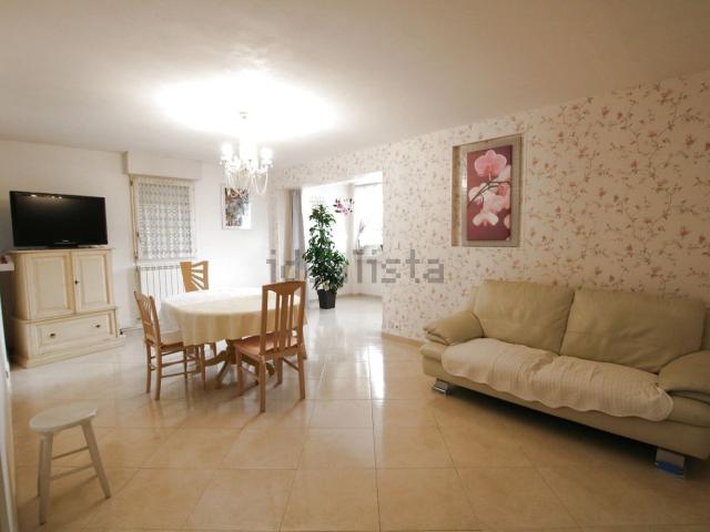 Appartement location à Vitrolles, Bouches-du-Rhône