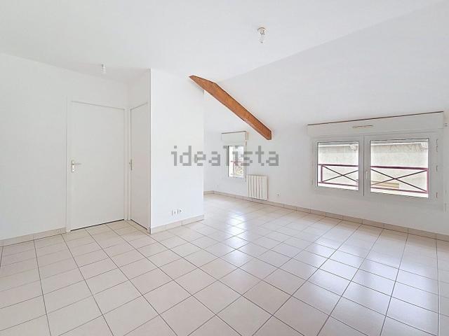Appartement location à Les Petits Varays, Vonnas