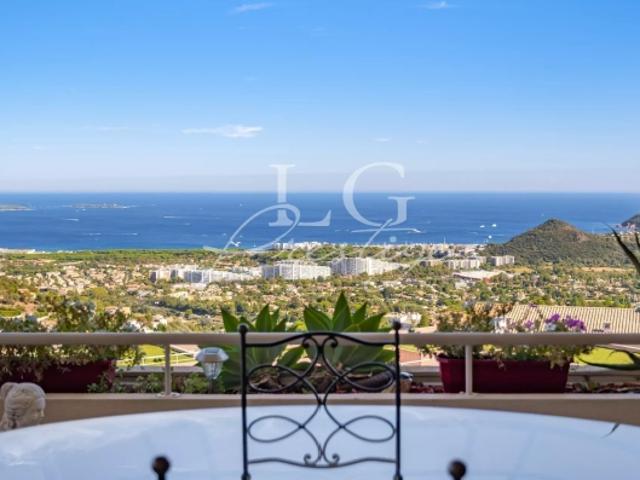 Appartement vente à Mandelieu-la-Napoule, Alpes-Maritimes
