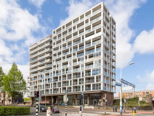 Appartement te huur in Laak, Zuid Holland