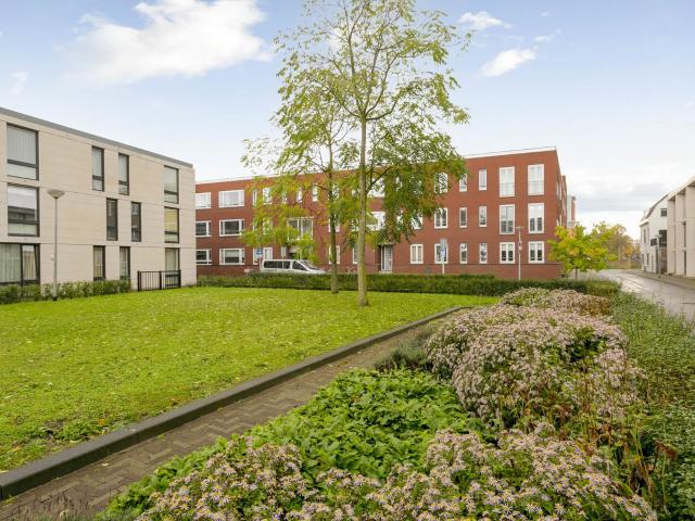 Appartement te huur in Hinthammerpoort, Bosch