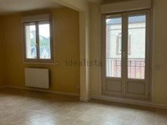 Appartement location à Parc d'activités de Villoiseau, Brou
