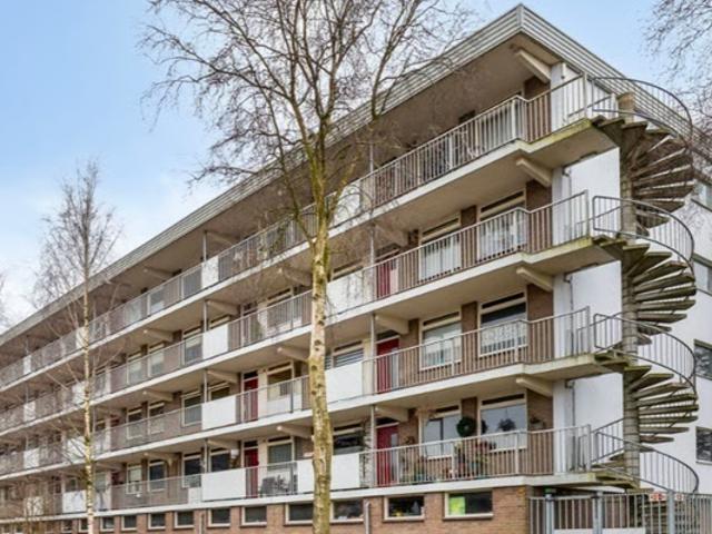 Appartement te huur in Krommenie, Zaanstad