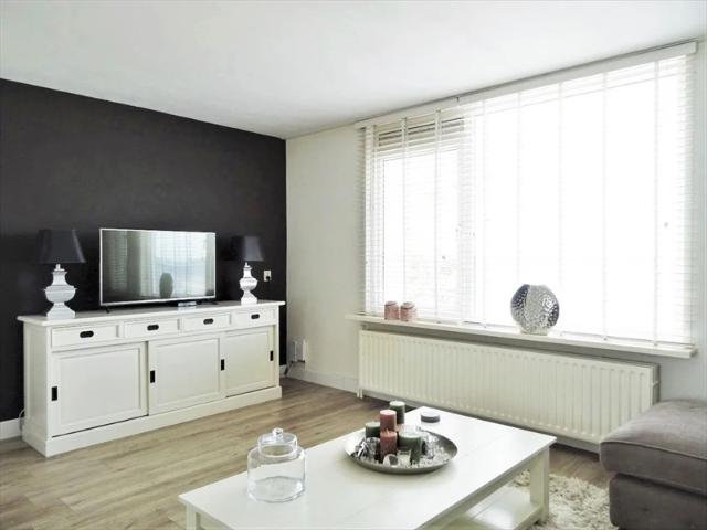 Appartement te huur in Huizen, Noord Holland