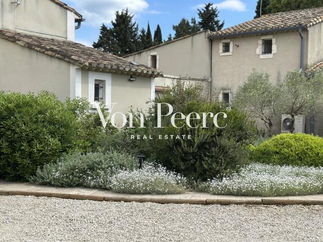 Appartement vente à Arles, Saint-etienne-du-grès