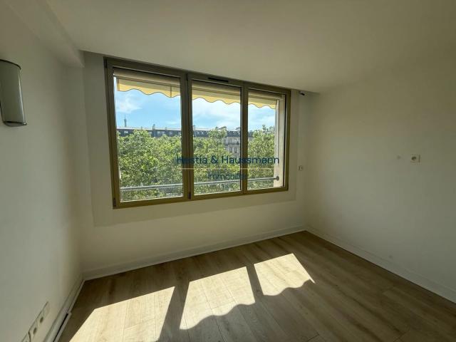 Bureau vente à Paris, Île-de-France