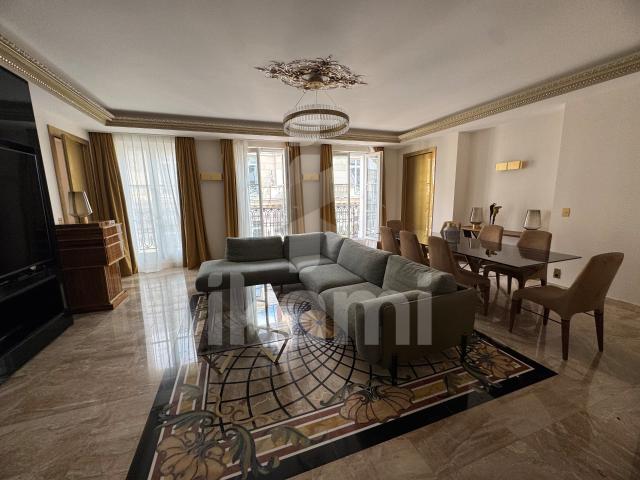 Appartement vente à Paris, Île-de-France