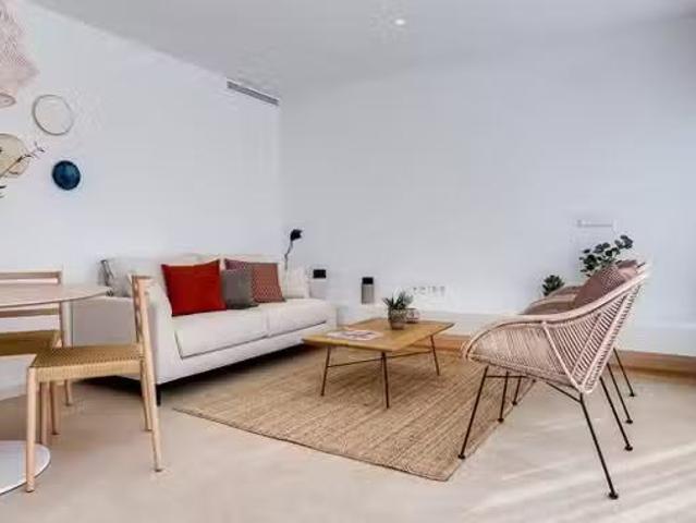 Apartment for rent in Laval-ouest Apartment for rent in Laval-ouest