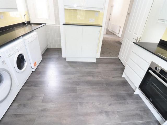 Room for rent in London Borough of Ealing, Greater London