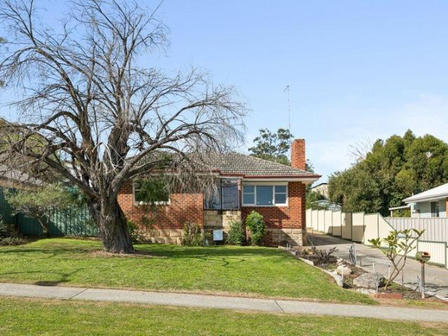 House for sale in Hamilton Hill, Western Australia