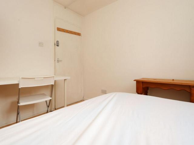 Room for rent in Plaistow, Greater London
