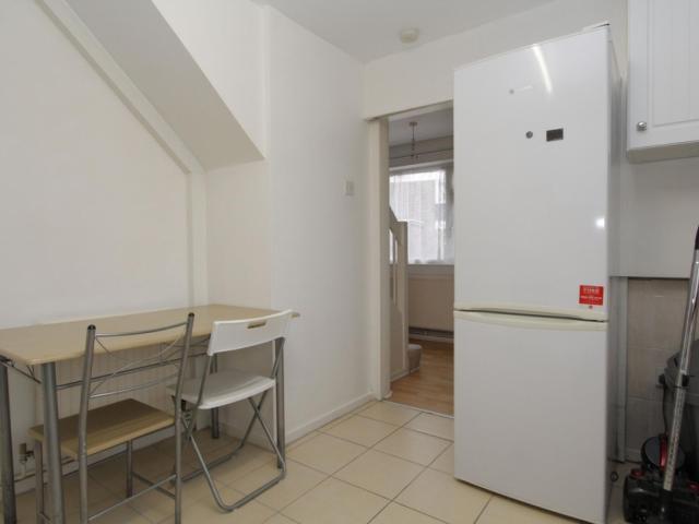 Room for rent in Canning Town, Greater London