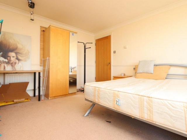 Room for rent in Virginia Quay, Blackwall