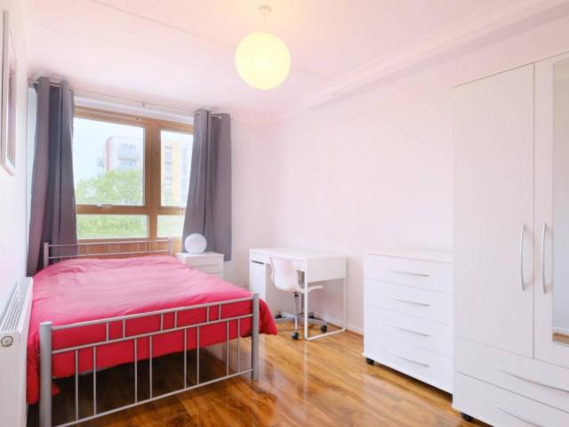 Room for rent in Brixton, Greater London