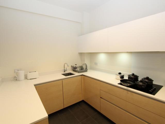 Room for rent in East Greenwich, Greater London