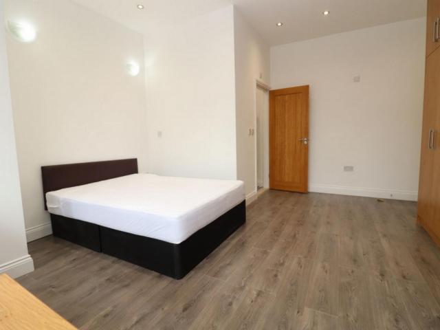 Room for rent in London Borough of Hounslow, Greater London