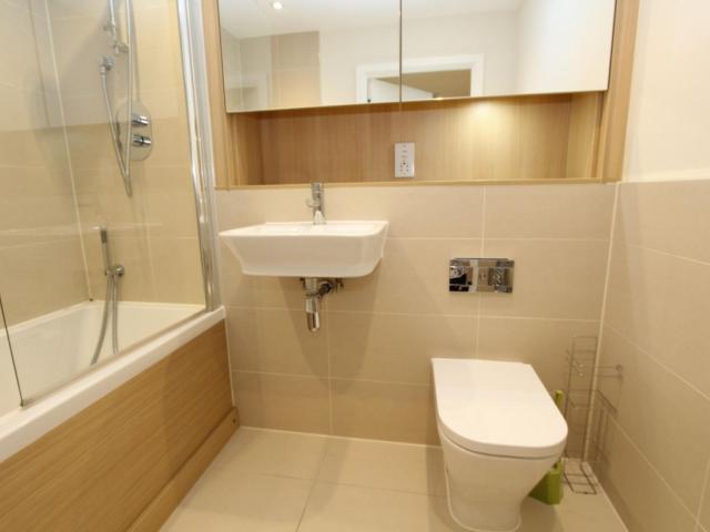 Room for rent in East Greenwich, Greater London